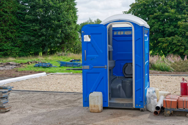 Best VIP or Luxury Restroom Trailers  in Lowell, MI